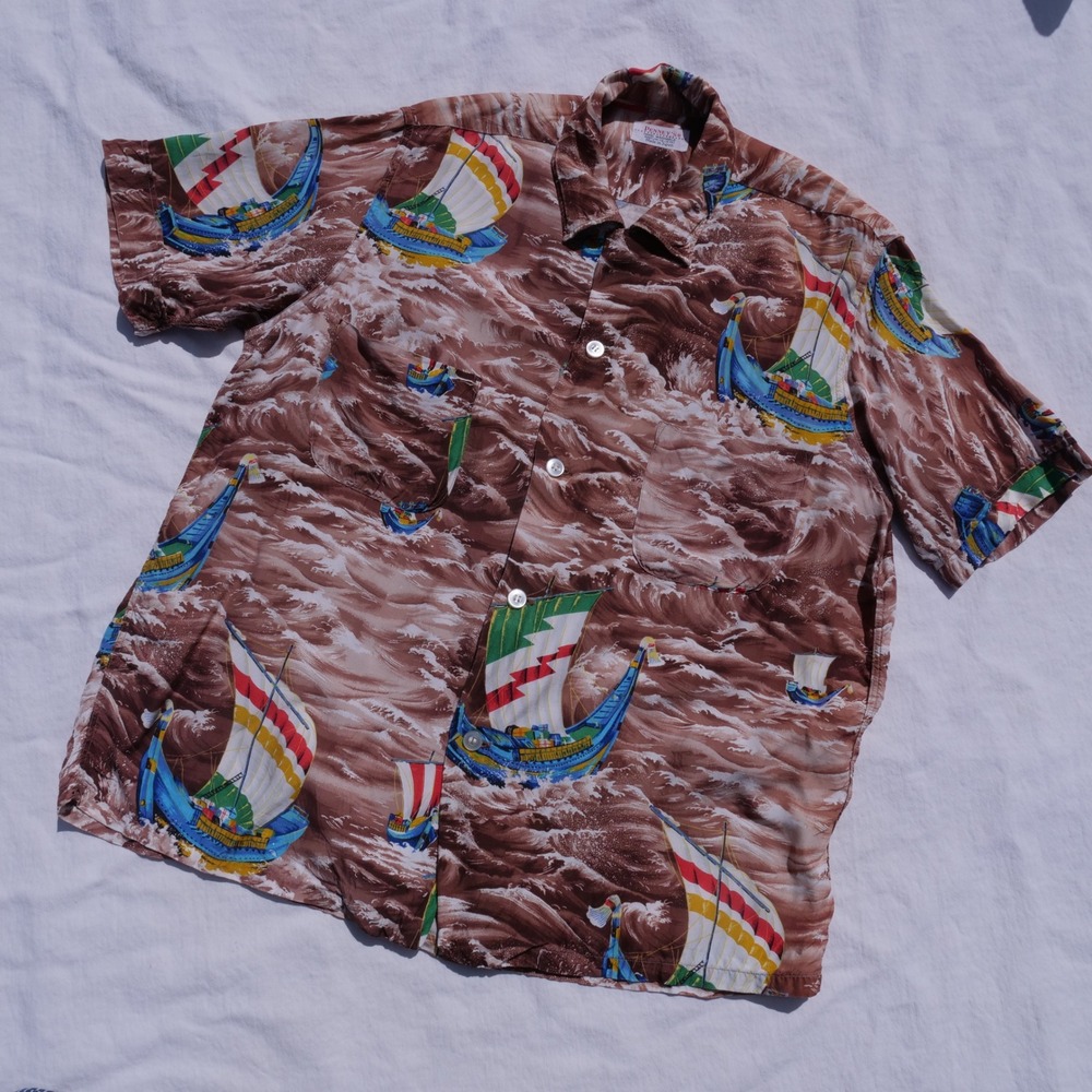 RARE Vintage‎ 1940s/50s Penneys ship print rayon loop collar shirt made in Japan